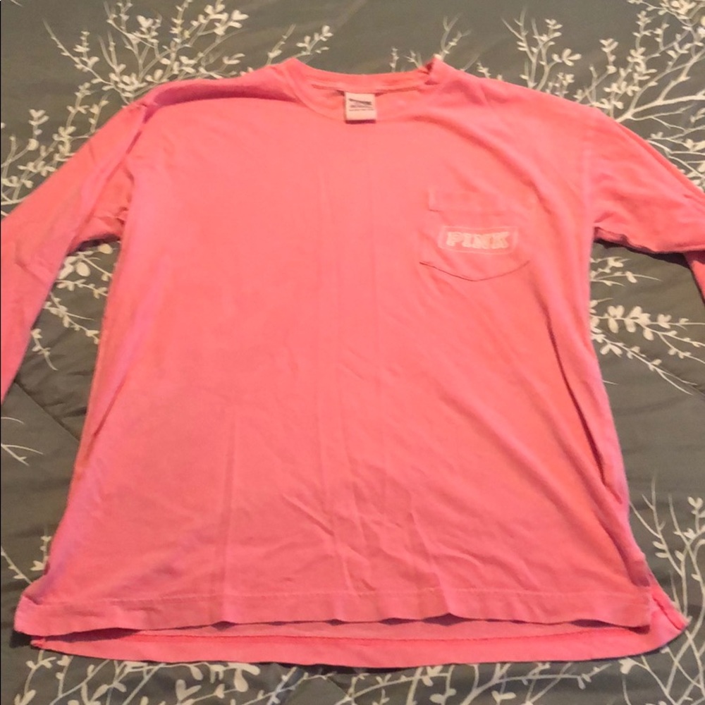 VS Pink T-Shirt